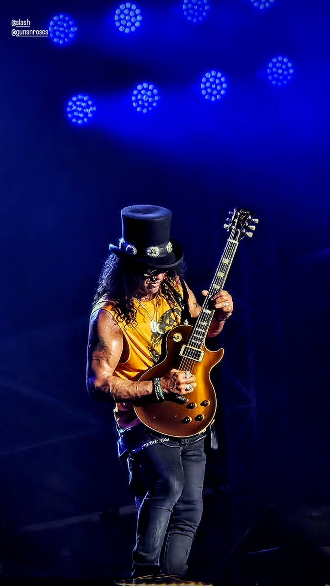 Slash News tweet media