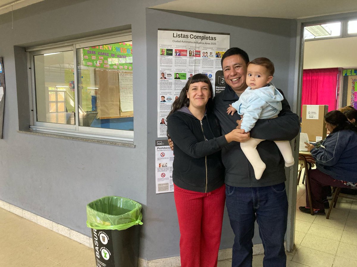 Llegó el día!

Todxs a votar! 💚