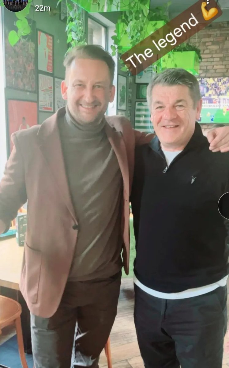 Magic Slominski (@maciejslominski) on Twitter photo Spotkanie na szczycie w najlepszym w Gdańsku pubie Grass, gdzie idealnie ogląda się futbol i rugby ⚽🏉🍀🇬🇧
Nie raz i nie dwa słuchaliśmy tam z <a href="/SebastianMila11/">Sebastian Mila</a> jak trener Brede wyjaśnia na czym polega sport i życie. Spotkanie na szczycie w najlepszym w Gdańsku pubie Grass, gdzie idealnie ogląda się futbol i rugby ⚽🏉🍀🇬🇧
Nie raz i nie dwa słuchaliśmy tam z <a href="/SebastianMila11/">Sebastian Mila</a> jak trener Brede wyjaśnia na czym polega sport i życie.