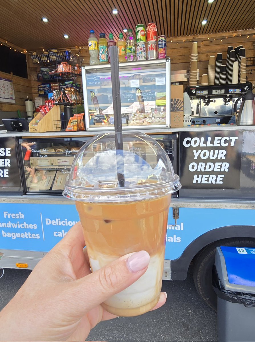 TheCoffeeStopSW's tweet image. Where to find us this week - 

Newton Hospital.
Mon - Fri  08.30 - 1600.

Courtenay Park.
Wednesday - Sunday  0830 - 1600.

Teigngrace.
Saturday &amp;amp; Sunday  0930 - 1600.

See you there! 

#thecoffeestopswest #mobilecoffeevan #weeklyplan #coffee #icedcoffee #cake