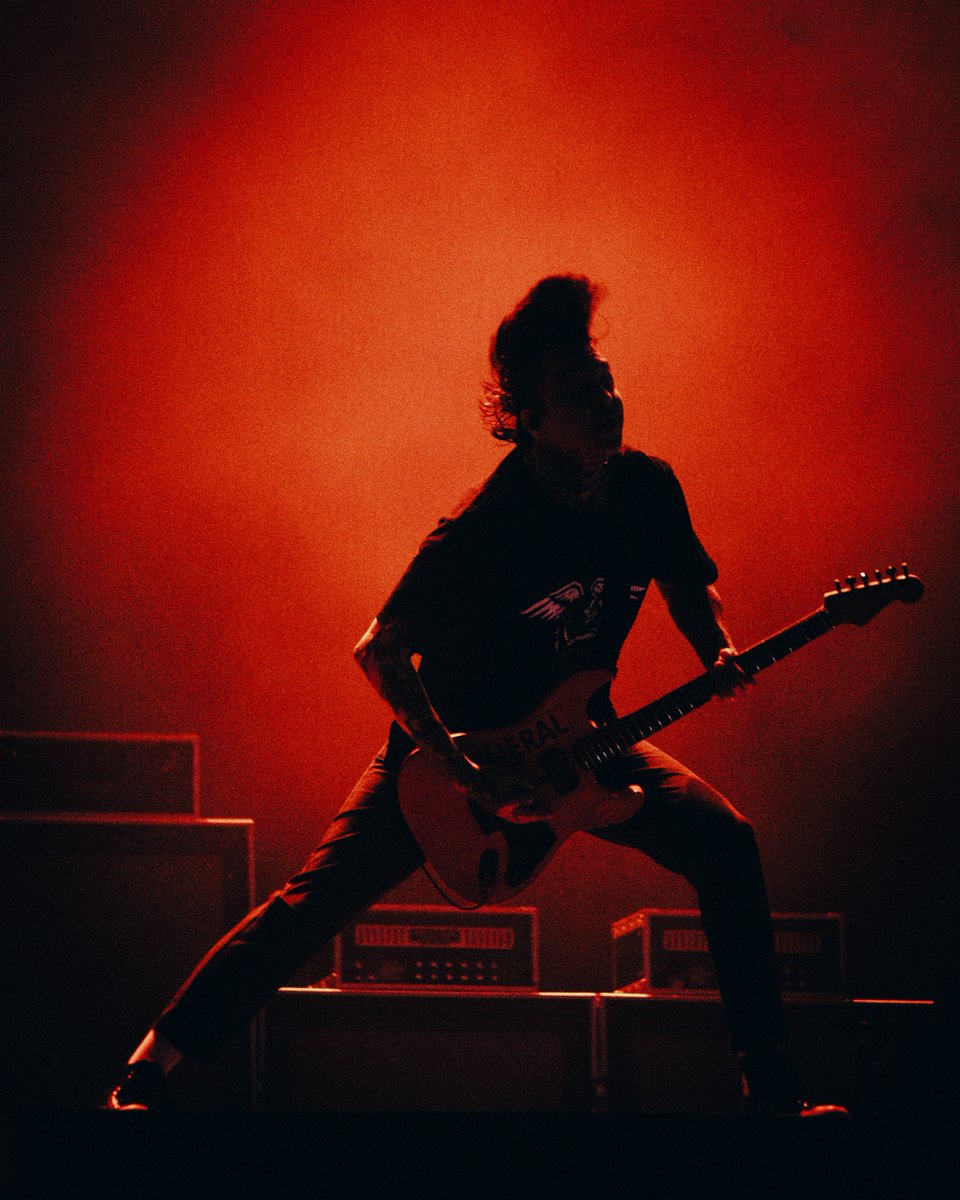 piercetheveil's tweet image. I CAN’T HEAR YOU X @RockvilleFest 

📸: Christian Waite