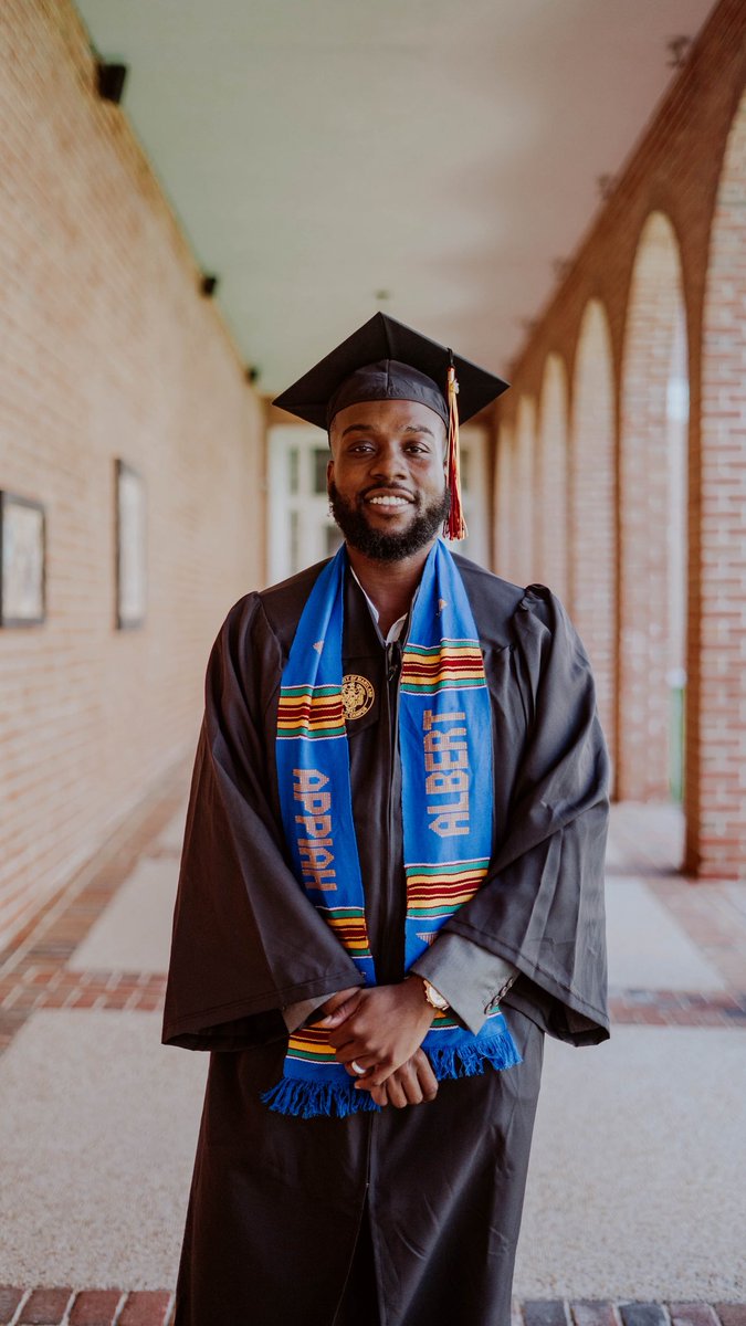 _alberthegreat's tweet photo. Yesterday, I graduated with my bachelors in computer science and I’m just grateful for all the people that believed in me and supported me throughout my journey. My wife has been my backbone and encouraged me to finish what I started. To God be the glory!!! 🧑🏾‍🎓 https://t.co/uGuVlqL4WP