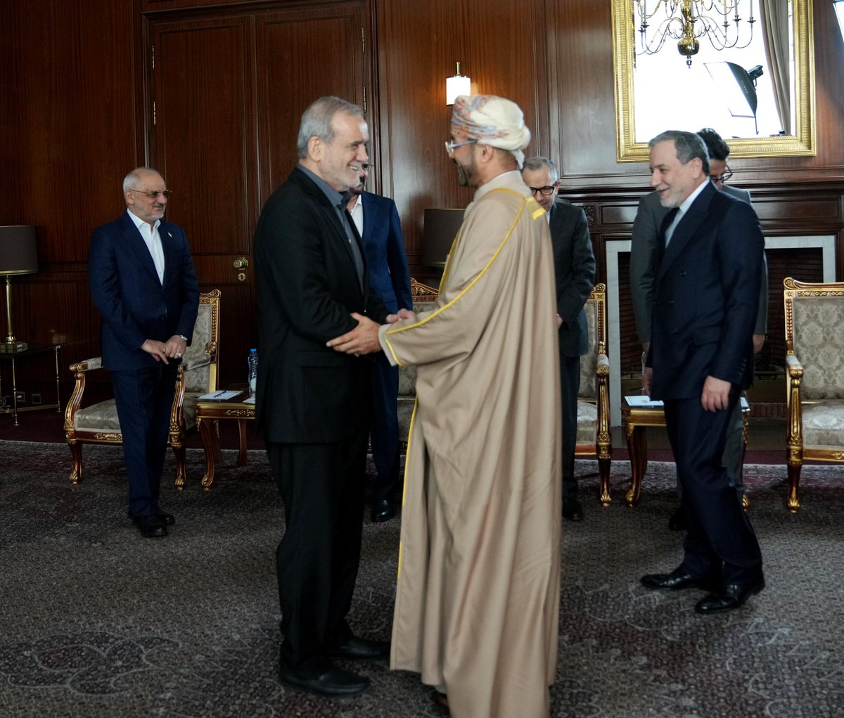 Badr Albusaidi - بدر البوسعيدي (@badralbusaidi) on Twitter photo Honoured to meet President <a href="/drpezeshkian/">Masoud Pezeshkian</a> in Tehran and convey the greetings of His Majesty Sultan Haitham bin Tarik. We reaffirmed the deep-rooted ties between Oman and Iran, and explored how dialogue and cooperation can shape a more peaceful and balanced regional future. Honoured to meet President <a href="/drpezeshkian/">Masoud Pezeshkian</a> in Tehran and convey the greetings of His Majesty Sultan Haitham bin Tarik. We reaffirmed the deep-rooted ties between Oman and Iran, and explored how dialogue and cooperation can shape a more peaceful and balanced regional future.