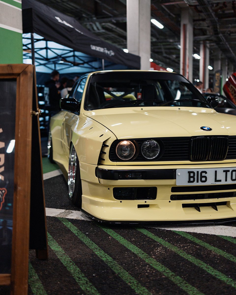 Nothing says summer like a splash of yellow and a standout plate! ☀️🚗 This bright beauty is turning heads with its personalised touch – because your car deserves as much personality as you do. #B16LTO #PersonalisedPlate #YellowForSummer #Regtransfers