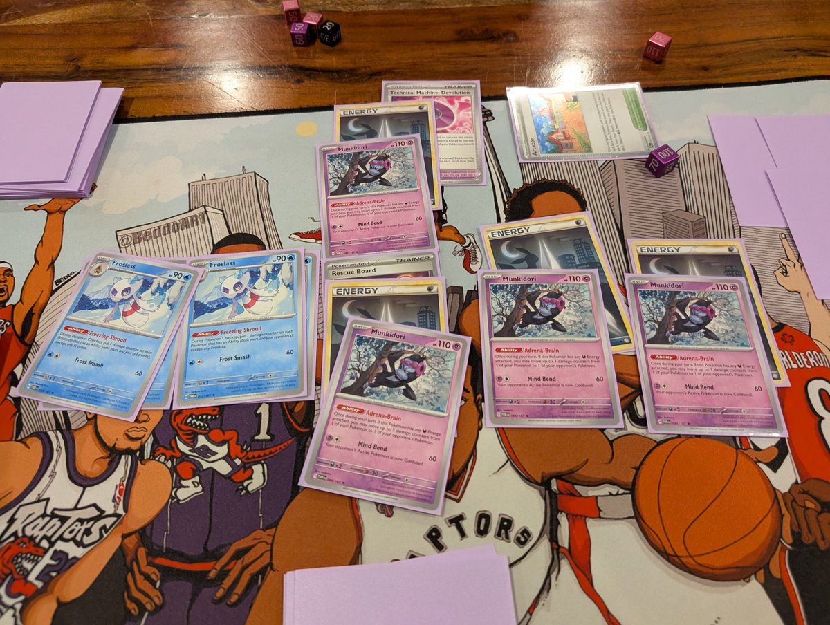 You might not like it, but this is the ideal Pokemon TCG board state 🐒 🥶