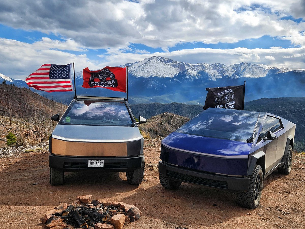 kneubuehl's tweet image. The tech from @tesla and @SpaceX are making so many incredible experiences possible.
I left Denver yesterday afternoon, headed southbound towards Colorado Springs. I was set to meet up with another Cybertruck owner, Clinton @vanquishfoes, for a first overnight camping trip since…