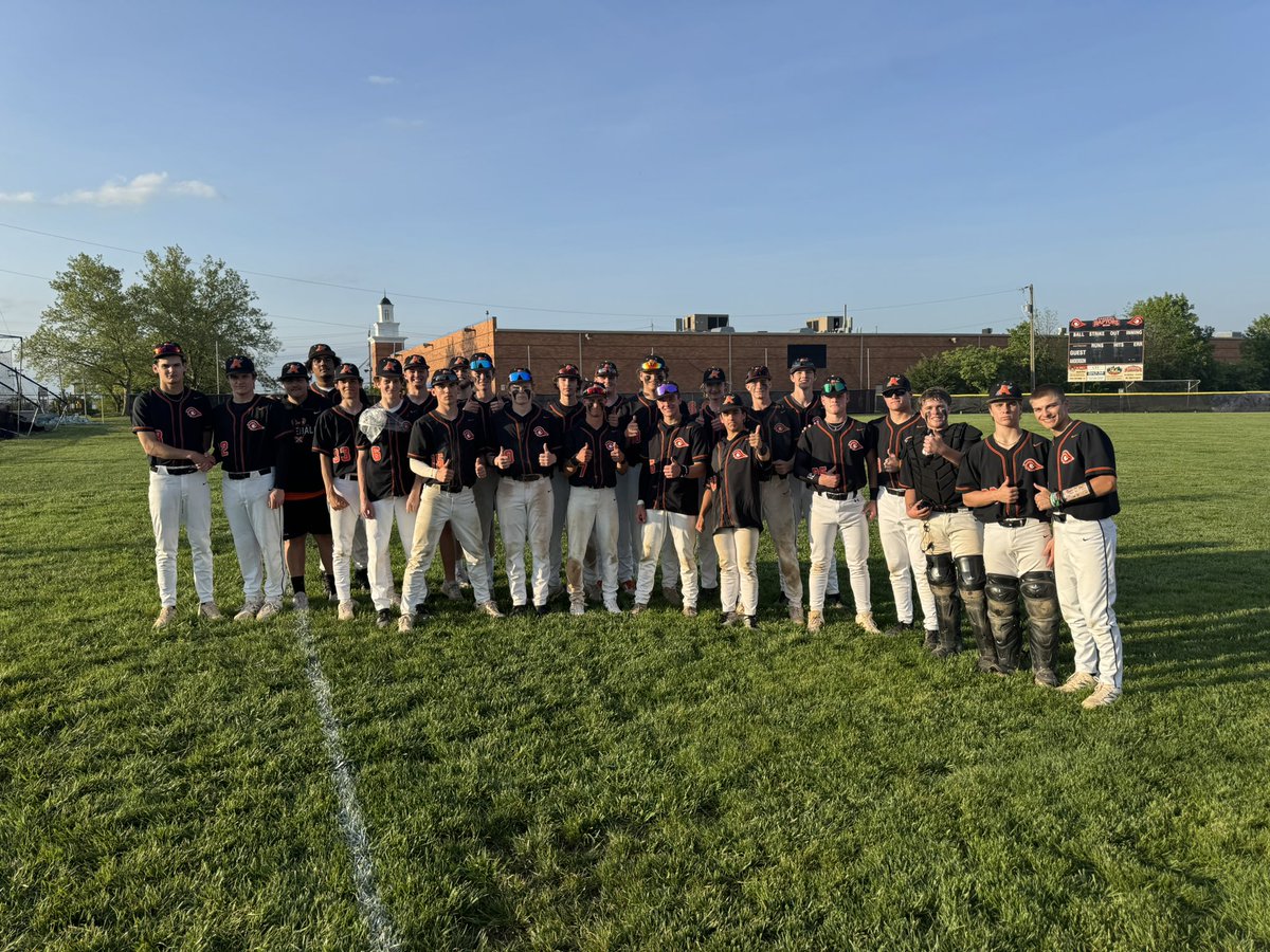 AHS Athletics (@ahsraptorsad) on Twitter photo HUGE SHOUTOUTS of CONGRATULATIONS to our <a href="/AHSRaptorsBase/">Anderson Raptors Baseball</a> Varsity Team on their DRAMATIC COMEBACK 7-3 WIN over West Clermont!!! These boys keep FIGHTING HARD & are playing GREAT Baseball!!!
<a href="/AndersonRaptors/">Anderson High School</a> are VERY PROUD of them!!!
#AHSisFAMILY HUGE SHOUTOUTS of CONGRATULATIONS to our <a href="/AHSRaptorsBase/">Anderson Raptors Baseball</a> Varsity Team on their DRAMATIC COMEBACK 7-3 WIN over West Clermont!!! These boys keep FIGHTING HARD & are playing GREAT Baseball!!!
<a href="/AndersonRaptors/">Anderson High School</a> are VERY PROUD of them!!!
#AHSisFAMILY