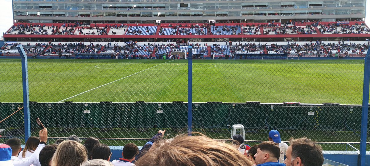 bereblablabla's tweet photo. La que nunca te abandona https://t.co/p9c4iCyHyA