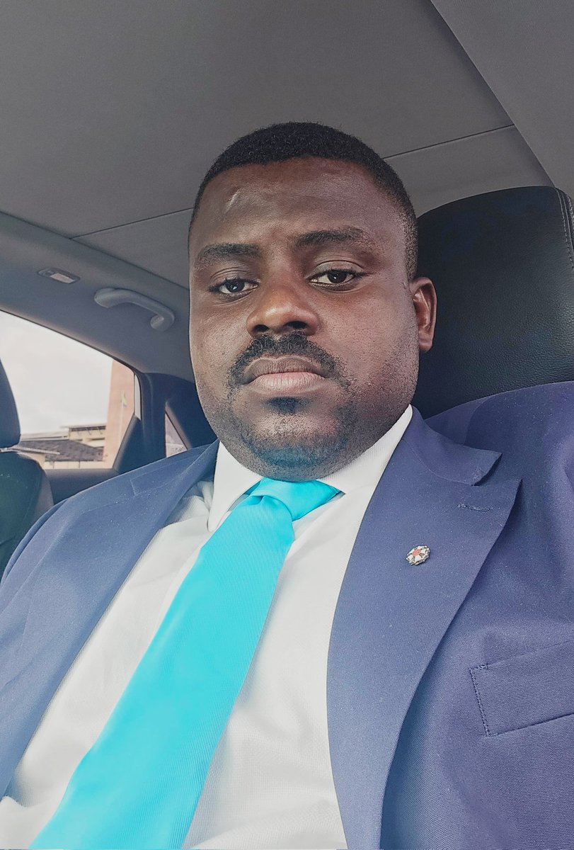 jsnganga's tweet photo. Et si la Vème R��publique au #Gabon est l'occasion pour notre #g��nération de poser le débat des convictions ; de sortir du rapport particulier à soi dans la gestion de la chose publique et de dire enfin ce que nous souhaitons pour le pays pour, au moins, les 30 prochaines années. https://t.co/JupSYpd6tg