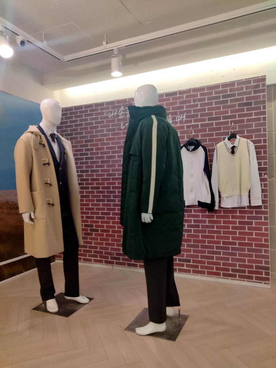 yukimeta2's tweet photo. 韓国にミュージカルを観に行った帰り��、たまたまやっていた僕指君の一周年記念カフェに行ってきたけど、幸せ空間だった♨

#僕の指先に君の温度が触れるとき https://t.co/Lz6bNIA75R