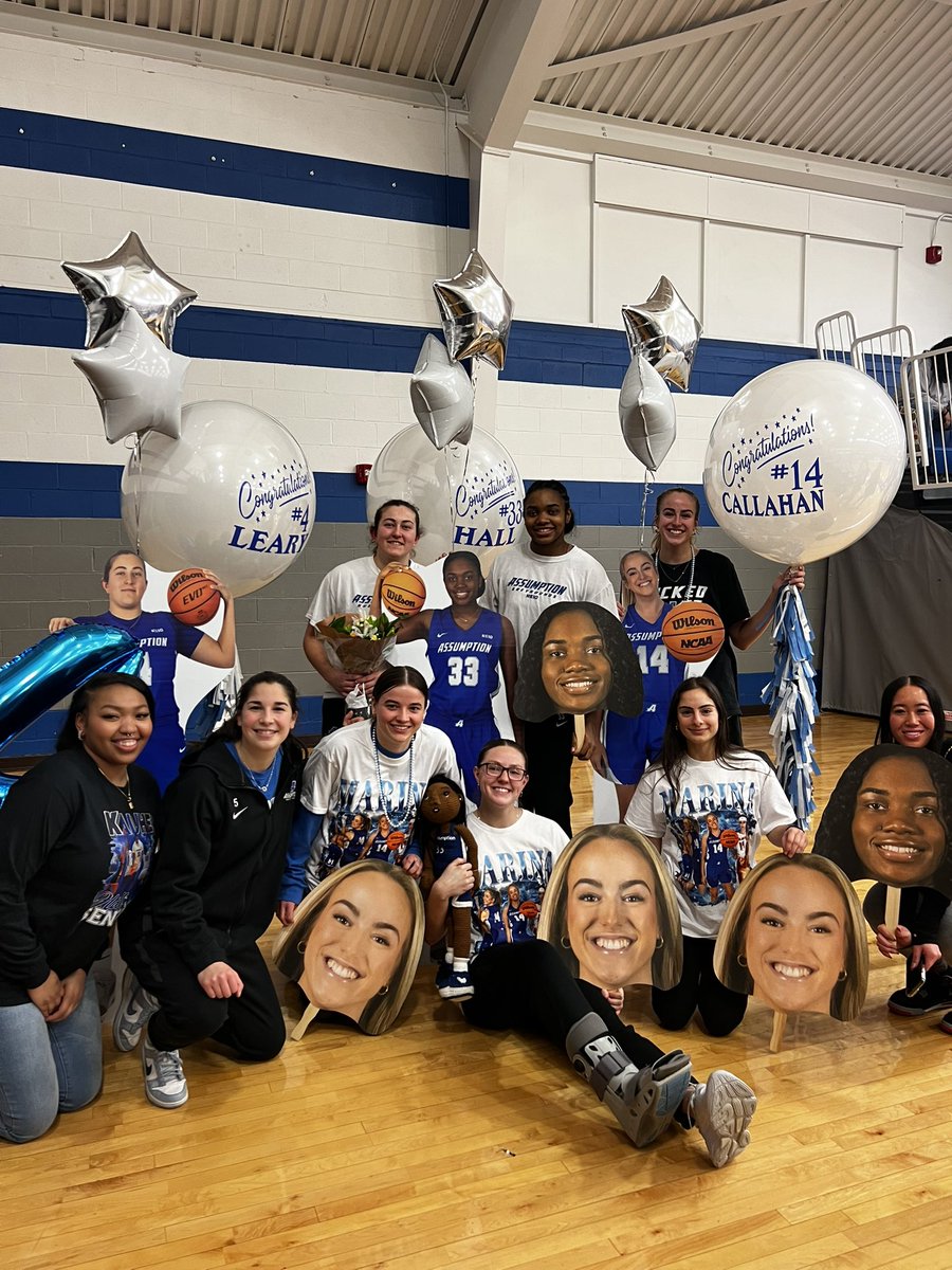 AdrianeCallahan's tweet photo. Congrats AUWBB seniors! It’s been the best 4 years! 
Forever a hound 💙 #au2025 https://t.co/ASY8y443XQ