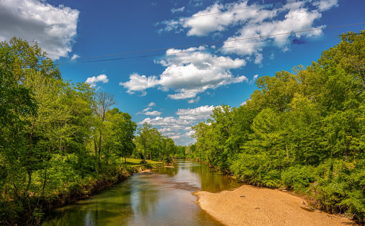 TedGrzelka's tweet photo. Rise and shine! Wishing y'all a Peaceful and relaxing Sunday. ๐ซ
#PineyRiver #Tennessee #NatureInspired https://t.co/5zHFKUogNu
