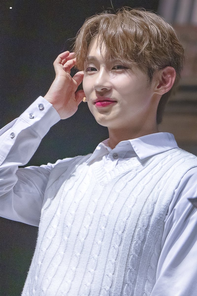 레몽 ◡̈ tweet media