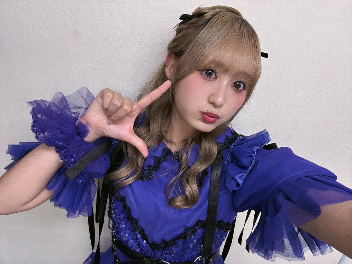 HARUfishbowl's tweet photo. 「BLUE LINE SWINGER」 東京
ありがとうございます🫧

なんか今日は特に3組それぞれの色が出たライブだと思った！
あと！SOLD OUT嬉しい！！ありがとう！！
ツアー次は静岡に行きます！！
１ヶ月くらい空いちゃうけど待っててね〜！ https://t.co/aXJcrNdhmr