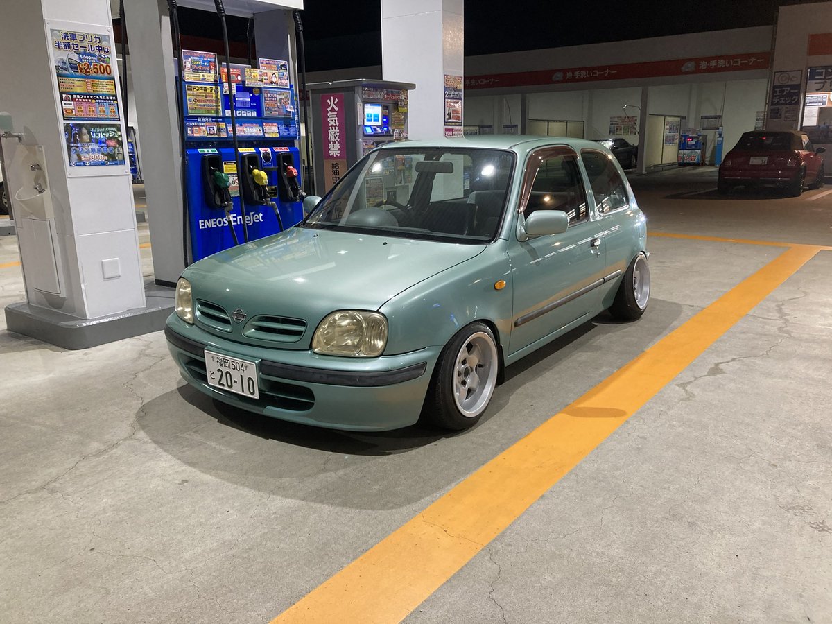 karasu_5867's tweet photo. K11マーチ売ります　福岡
3ドア 1000 MT   走行52640

ドノーマルワンオーナー車から作りました。

ホイール ステファンBCW 8J
車高調
リアアクスル 8度ぐらい
レカロ セミバケ2脚
ステアリング
ラテラルロッド
マフラーリアピース

車検切れたので一時抹消渡し

現車40 転がし35 https://t.co/ZCCDBPJ8xL