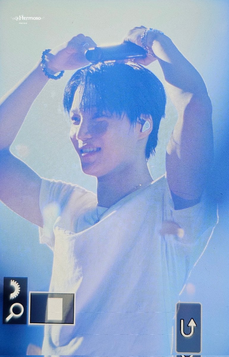 250518 카이 솔로 콘서트 KAION 막콘 #엑소카이 #카이 #KAI #종인 

김종인 진짜 사랑해🥹 오늘 공연도 너무 너무 고생했어 다음 주도 올공 가야 할 거 같은데,,, 앙콘 다음 주에 하자

#KAI1stConcert_KAION_DAY2
#KAION_함께해서_행복해