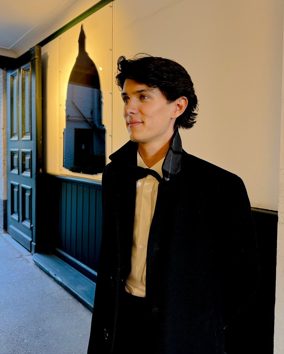 royalchildren_'s tweet photo. Count Nikolai of Monpezat shared those pictures of his Instagram page of himself with his brother, Count Felix of Monpezat, as they spent Easter 2025 in Copenhagen, Denmark π£ -April 27th 2025.
.
π· : Count Nikolai of Monpezat on Instagram.
.
#CountNikolai #CountFelix #Denmark https://t.co/bNvjt3nG69