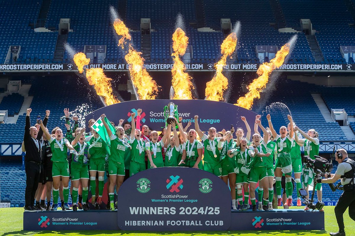 🏆 It isn't a dream <a href="/HibernianWomen/">Hibernian Women (C)</a> fans! There it is in green and white. 

<a href="/ScottishPower/">ScottishPower</a> Women's Premier League CHAMPIONS!

📸 <a href="/CollargeImages/">Colin Poultney</a>