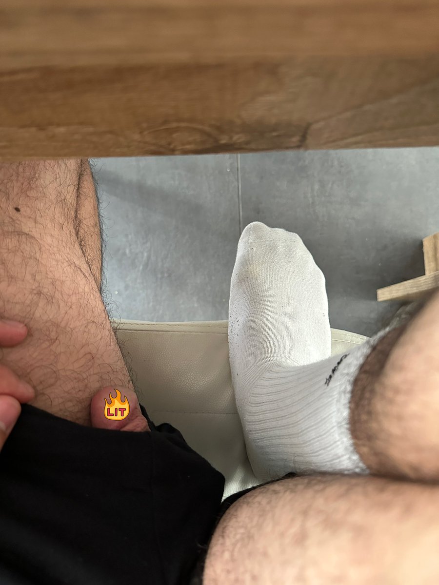 jakemattheo's tweet image. How u doing 👊🏼