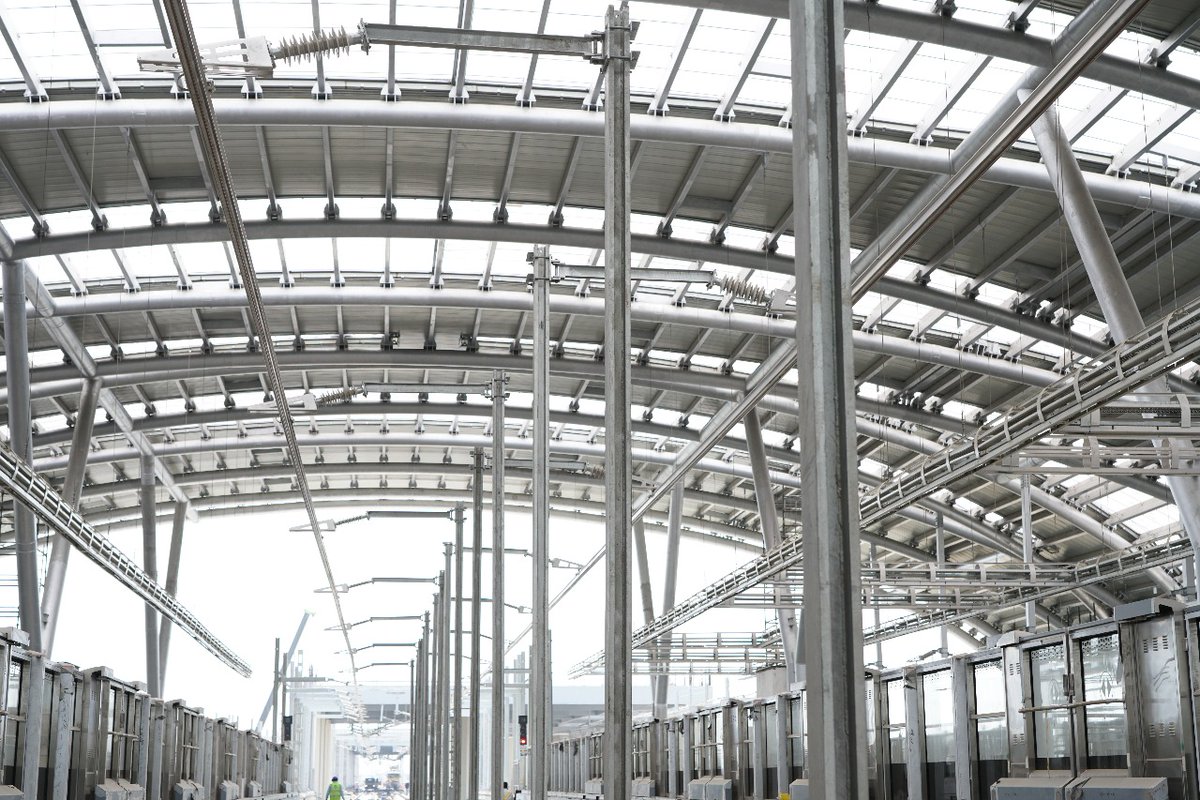 IrconOfficial's tweet image. IRCON has successfully installed and commissioned the entire Over Head Equipment (OHE) across 169 Track km (82 Route km) on the Delhi-Ghaziabad-Meerut corridor of NCRTC project marking a major milestone in the development of India’s first Semi-High-Speed Regional Rapid Transit…