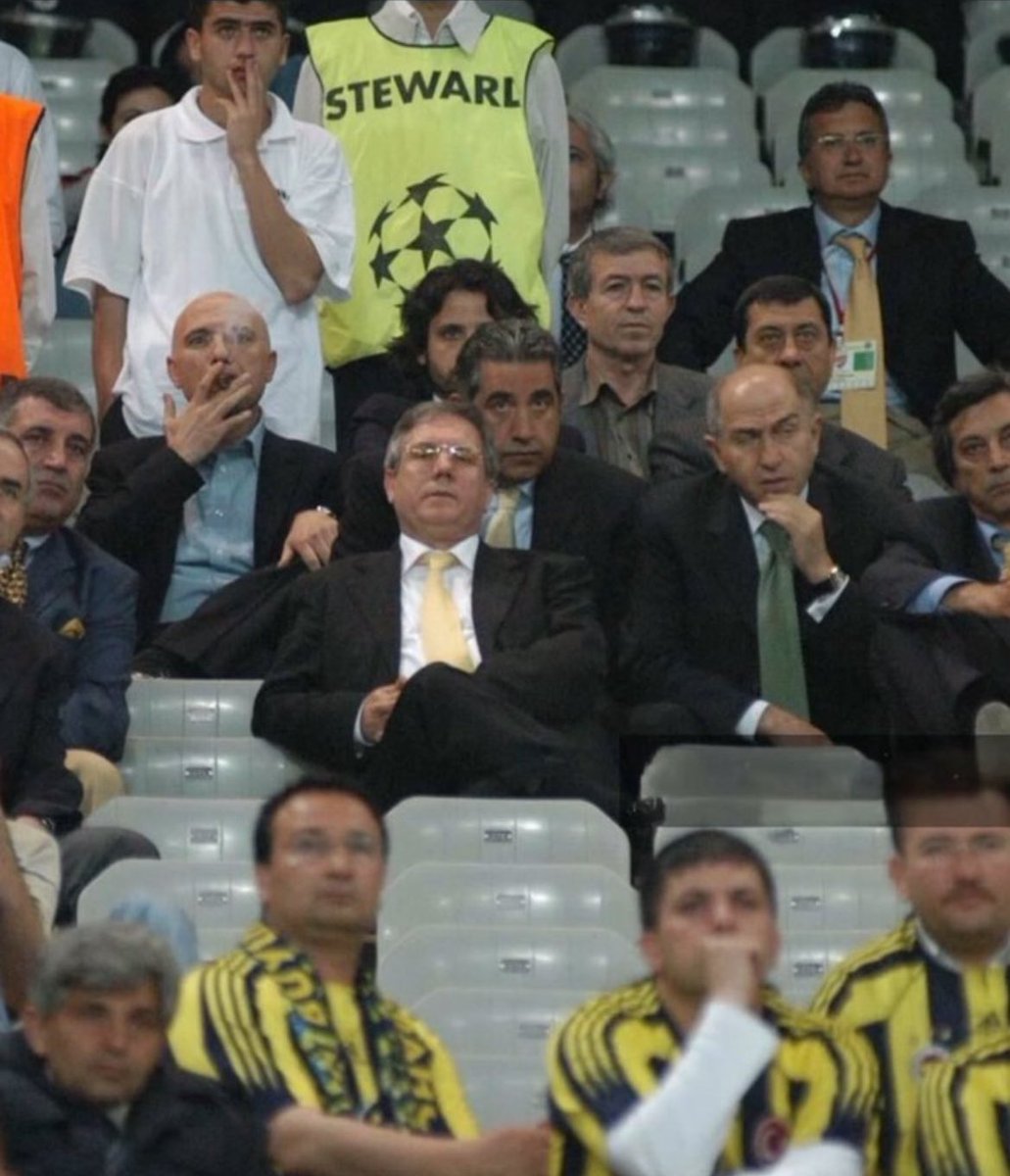 wolvesGK's tweet photo. Geri dön Şef! Ordunun sana ihtiyacı var https://t.co/ajo0vpoSmU