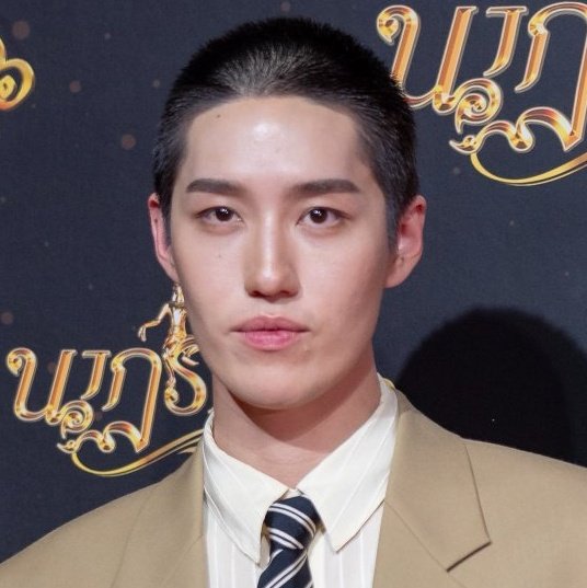 meilyjayr's tweet photo. ต่อธนภพเป็นแวมไพร์ละ 
2013       2019    2025

#นาฏราชครั้งที่16 #Thanapob_lee https://t.co/1wR8KzjMsW