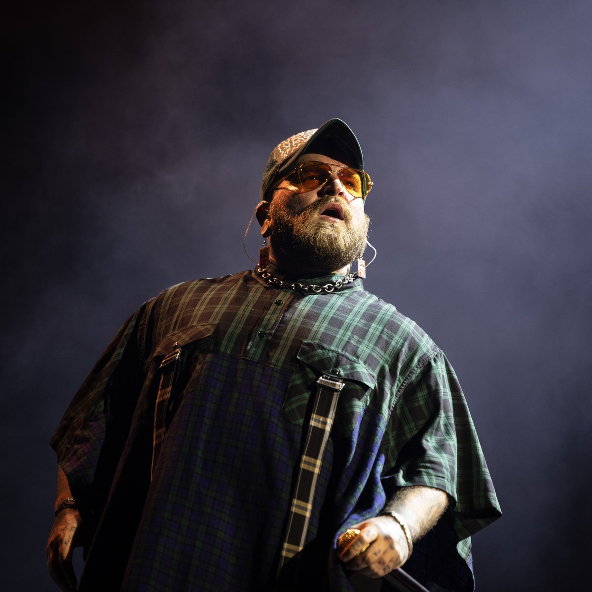 Hot night in #raleigh with <a href="/teddyswims/">Swimmy BoutDaCheck</a> in concert <a href="/RedHatAmp/">Red Hat Amphitheater</a> #teddyswims #concert #concertphotography More at newsobserver.com/entertainment/…