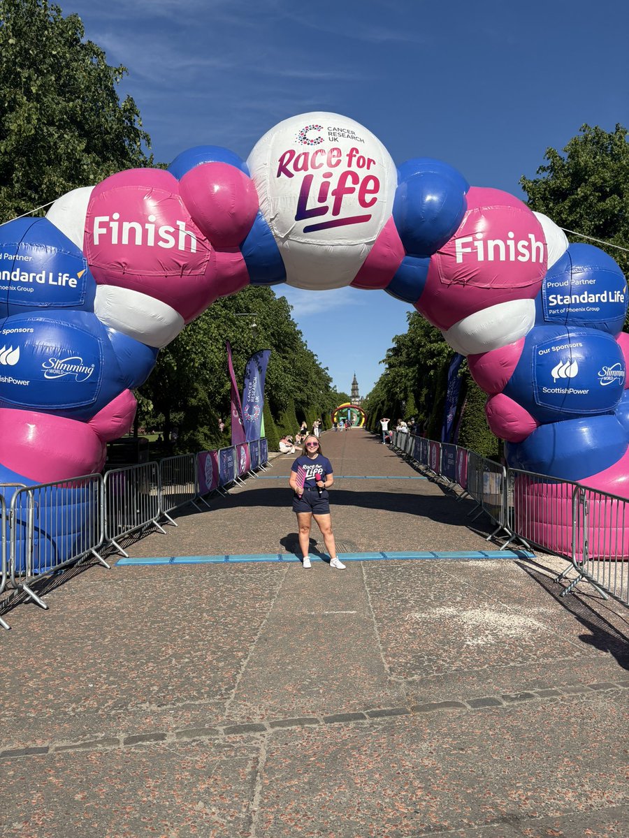 HayleySciComm's tweet photo. Rusty and I took to Glasgow Green this morning to host @raceforlife! Great to be involved, see some familiar faces and raise all important funds for @CR_UK Can’t wait for the next one already. , there’s nothing quite like #raceforlife 💗💙 https://t.co/VYhrkXDdXQ