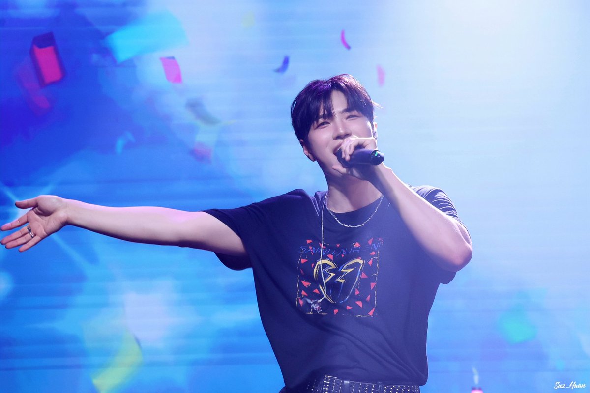 250518 Goodbye&amp;Hello 프리뷰뷰

#VANNER #배너
#이태환 #태환 #TAEHWAN