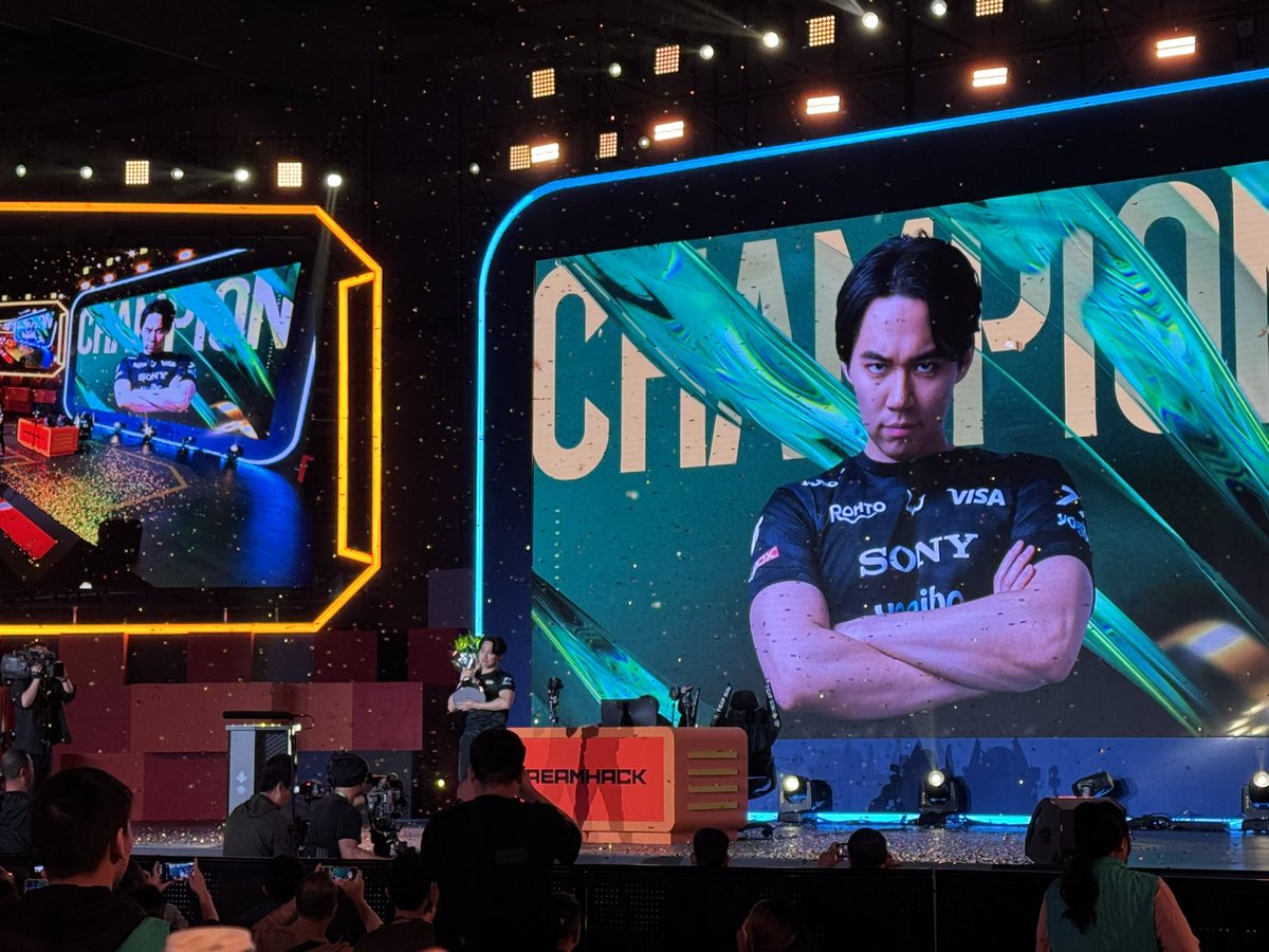 GodzillaGu tweet media