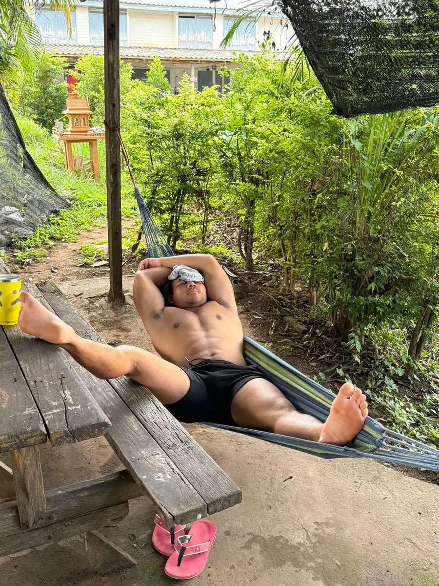 ถ้าเจอพี่ทหารนอนอ่อยแบบนี้ เอาไงดีครับ #ทหารบก #ทหารแซ่บ #ทหารงานดี