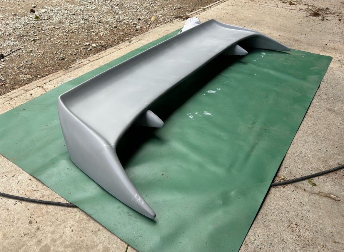 __sil80_ren's tweet photo. works9(ワークスナイン)
S14 シルビア用リアスポイラー
満力ウィング形状
未塗装
¥30,000(値下げ交渉大歓迎)
出来れば取りに来れる方のみですが、
着払いで宜しければ発送もします
#works9
#ワークスナイン
#s13 #s14 #s15 https://t.co/d4sxFnjS5n