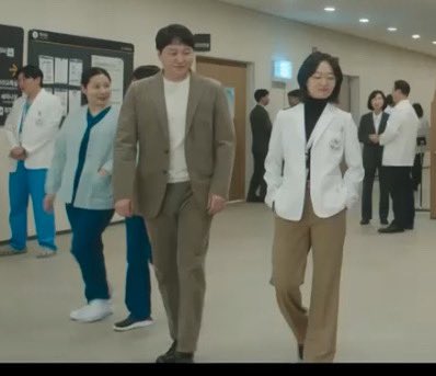 기럭지 도라방스...🤦🏻‍♀️