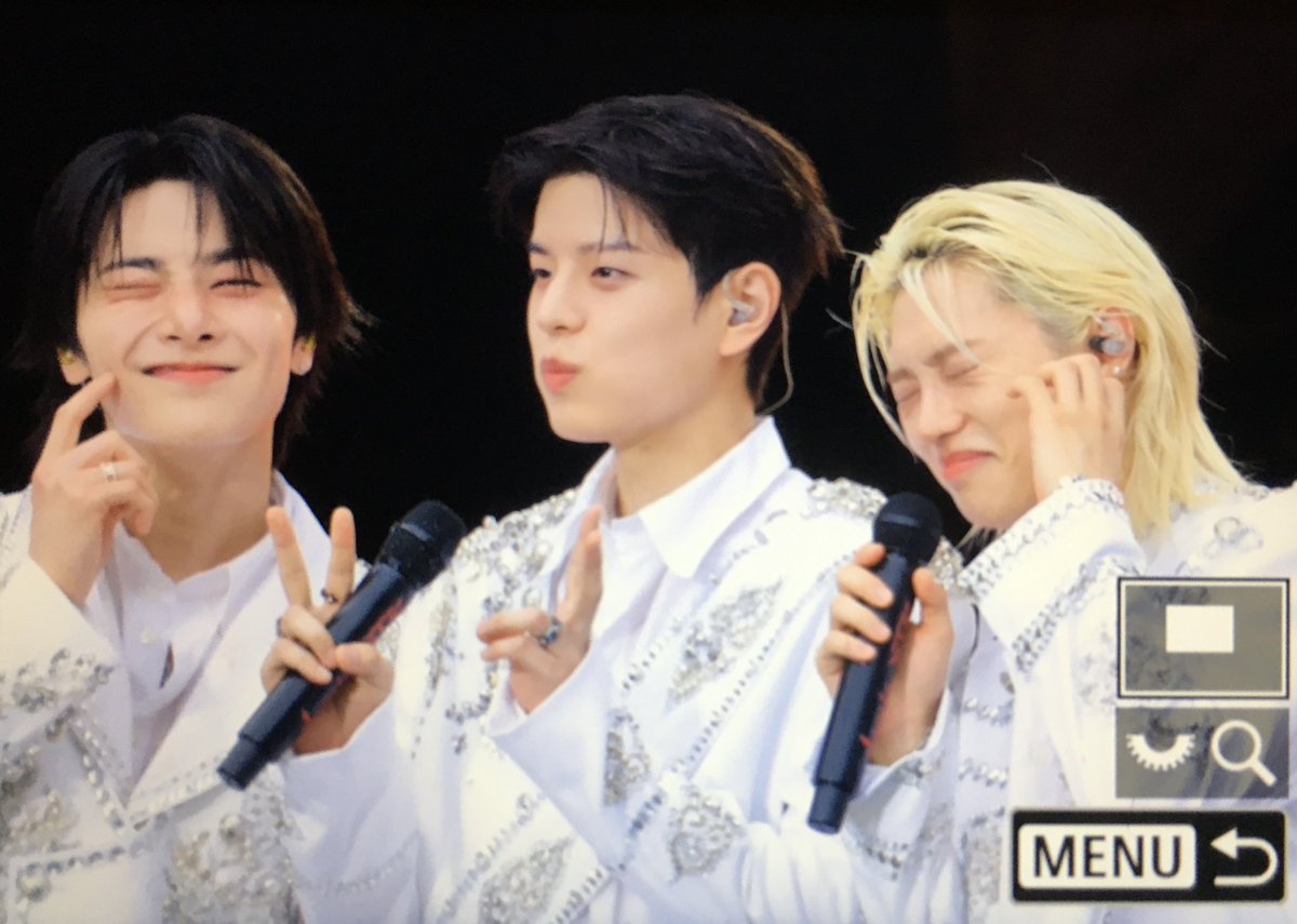 seungfrau's tweet photo. 250518 시즈오카 D4
복승아🦊🐶🐥

#승민 #SEUNGMIN #スンミン
©cantstop___ https://t.co/srZ55122K8