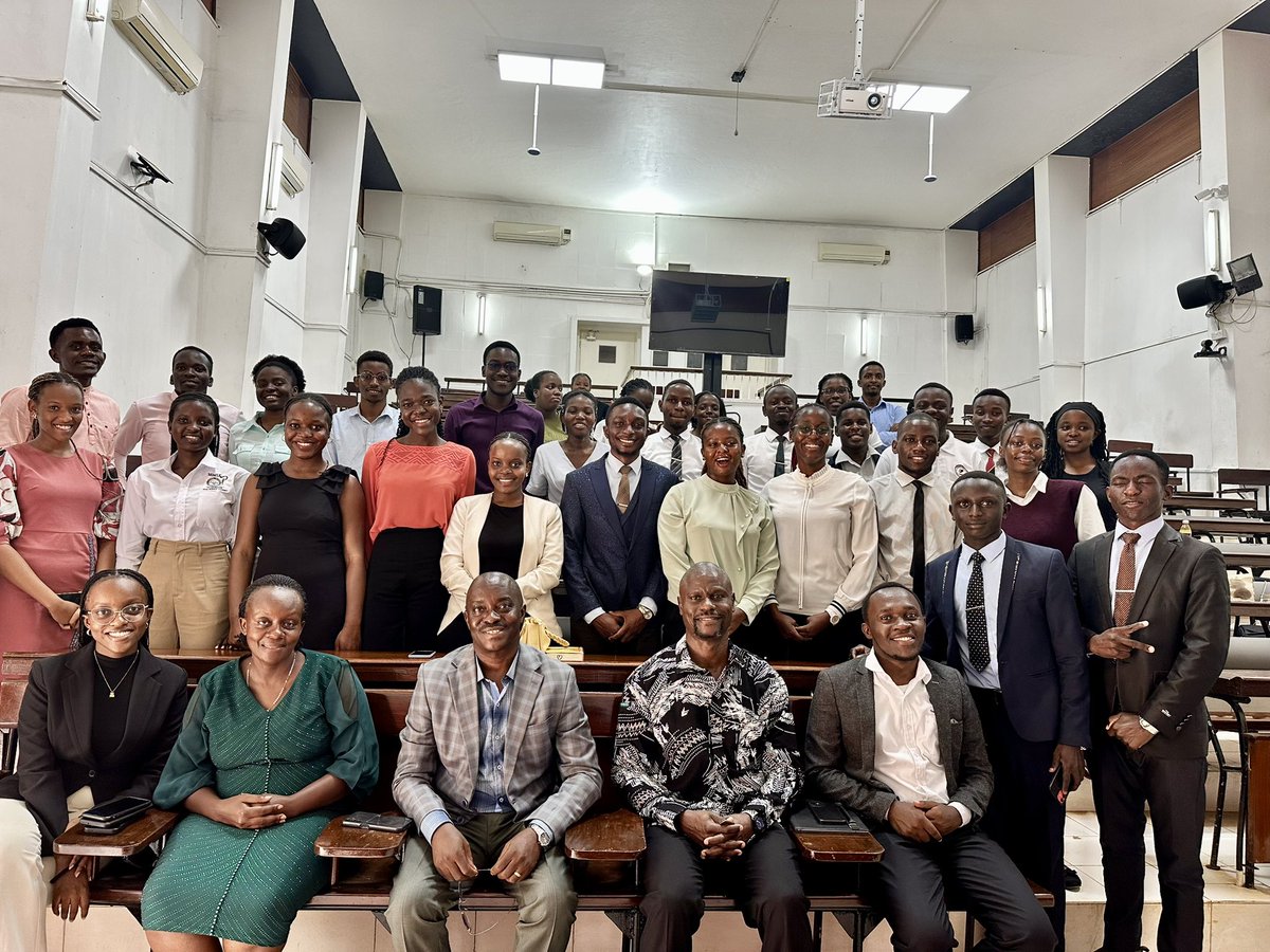 Atukunda Anne Ronaldine tweet media