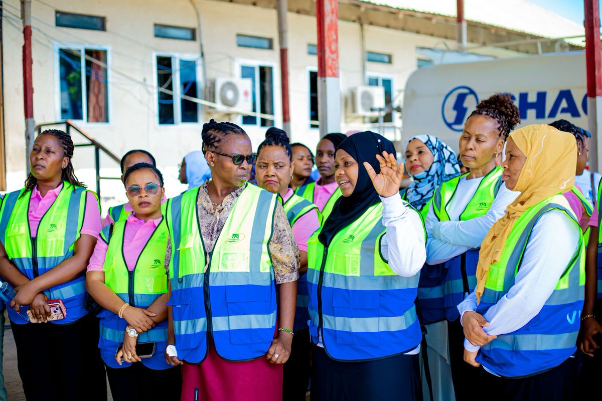 Umoja wa Wanawake Wanaofanya kazi Sekta ya Bahari  Mashariki na Kusini mwa Afrika  (WOMESA) wametembelea Bandari ya Tanga na  kuridhishwa  na utendaji kazi katika bandari hiyo baada ya kukamilika kwa mradi wa maboresho ya bandari.

Akiongea wakati wa ziara hiyo, Mwenyekiti wa