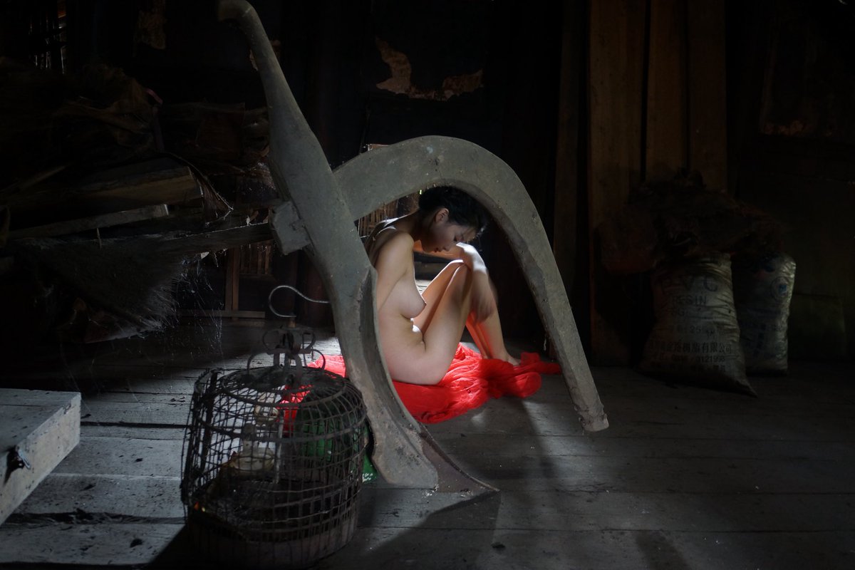 viking2099's tweet photo. 雅安望鱼古镇拍摄户外人体好去处，
#成都约拍
#成都写真
#成都摄影
#私房
#情色
#JK制服 https://t.co/rC0jP1GR3f