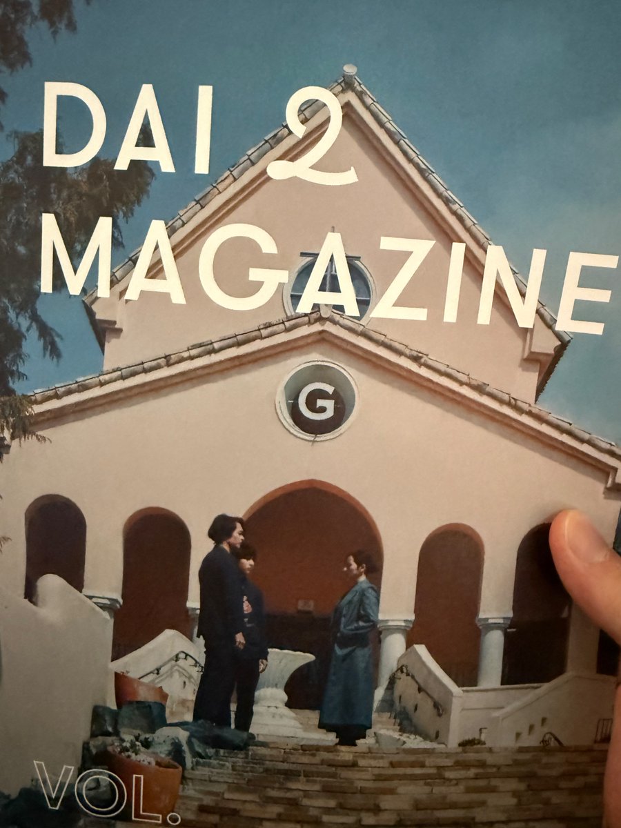 ohmaquartz's tweet photo. 世界の行末を決める権限を持ったことによるその後の選択について深く考えさせられた気がした。本来の議会制民主主義の中の国会議員はこう言う感じなんだろうか。
またそれぞれの正義についても立場によって簡単に変わってしまうのは人間のさがってやつなのかもしれない。
#映画館でだいにを観よう https://t.co/1ahdhjEGTL