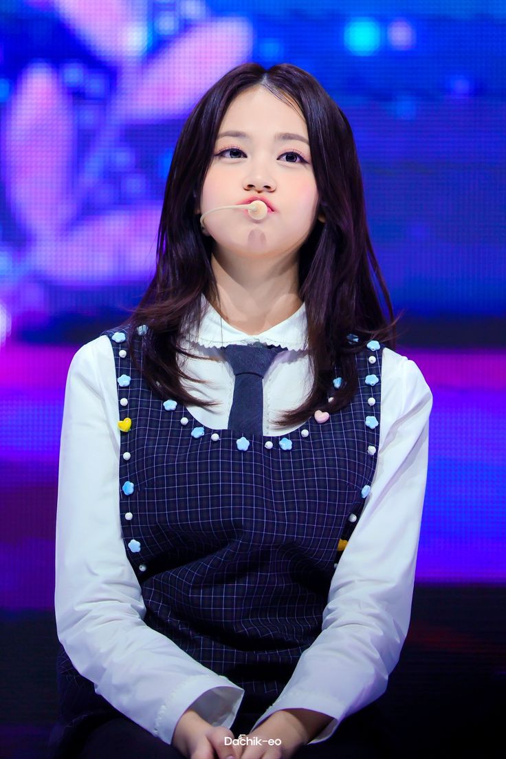 car!men! tweet media