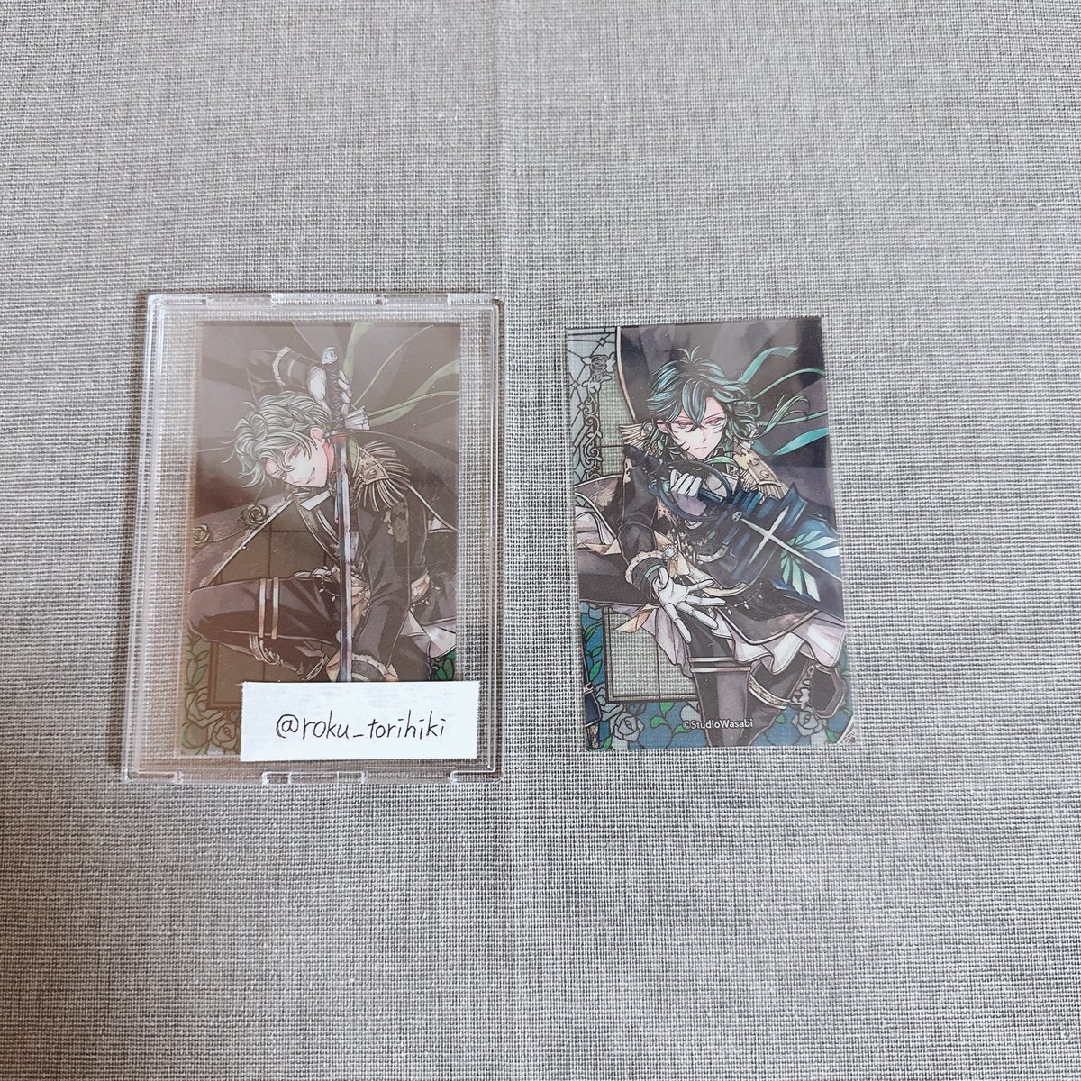 roku_torihiki's tweet photo. 《交換》あくねこ 悪魔執事と黒い猫 チェキ風カード クリアカード

譲：ロノ/バスティン/フェネス/ボスキ/アモン/ルカス/ナック/ラムリ/ミヤジ/フルーレ/ラト/テディ

求：写真5枚目

※郵送のみ

大変難しいとは思いますが、よろしくお願いいたします◎ https://t.co/Ek1aMxVDL2