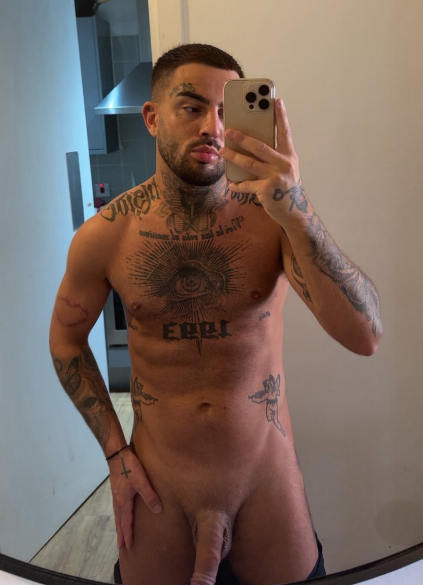 Happy Sunday sluts 👅