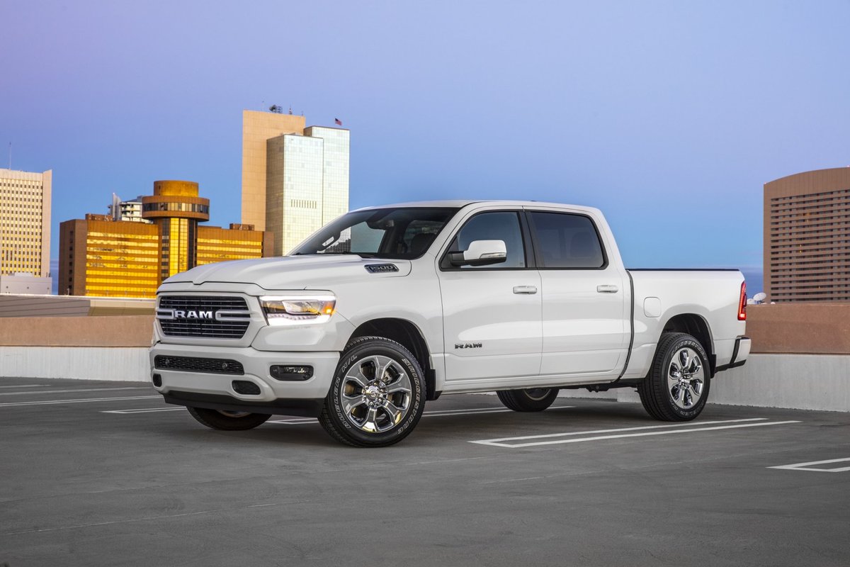 Apokalipsys2's tweet photo. Monster RAM https://t.co/3oSc1FZYES