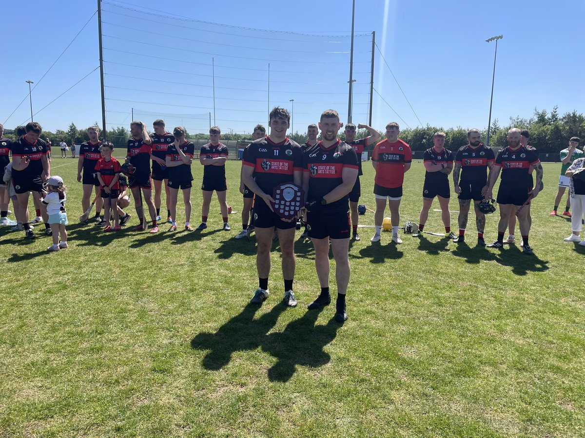 Curaidh Sraith Uladh 2025!
🌑🔴🌑🏆🥳🎉

Ulster league Champions 2025!
🏆🌑🔴🌑🥳🎉