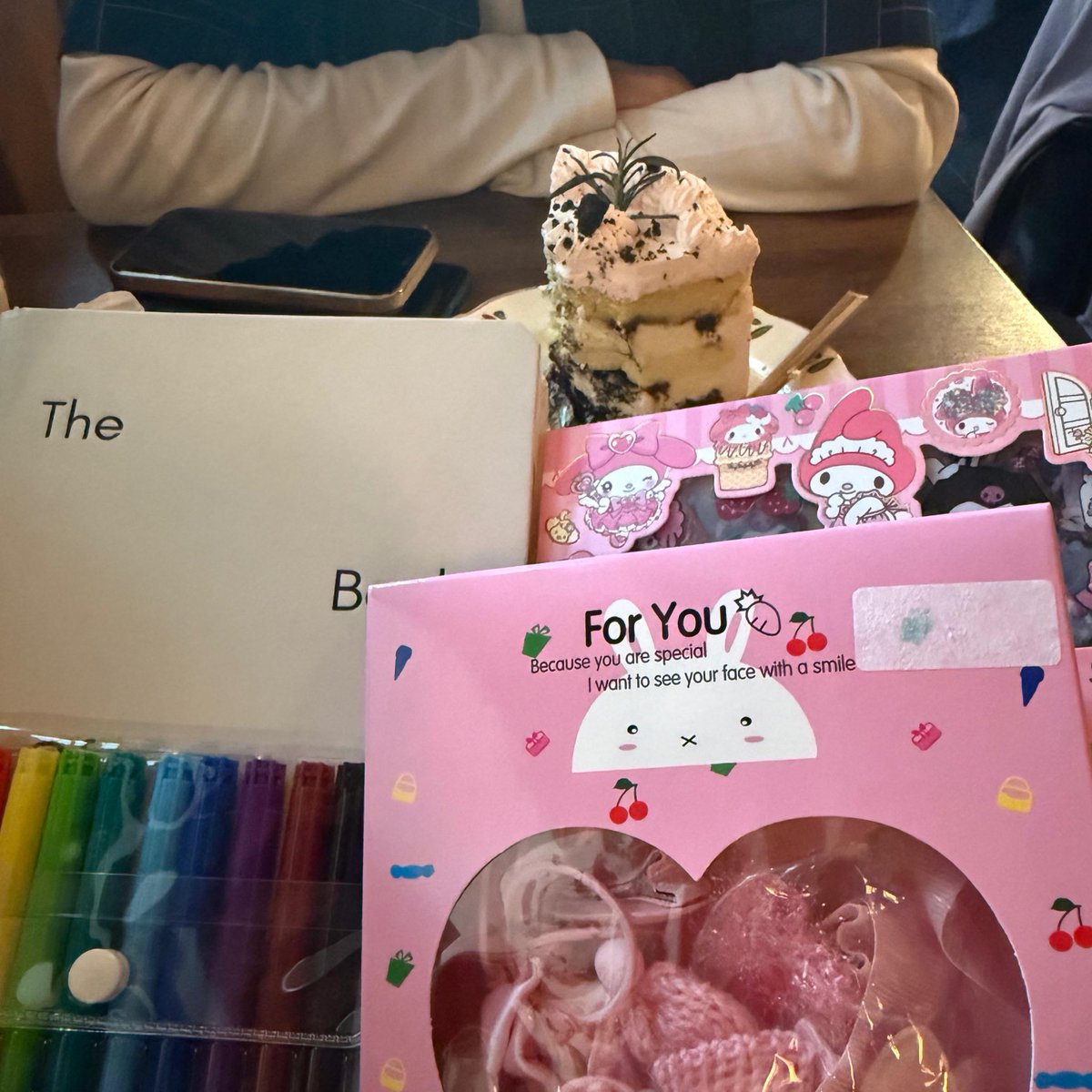 campfayeo's tweet photo. Finally got to celebrate my long-awaited birthday with none other than my Eyo! 🎂🎁 https://t.co/Ho28ki3V2v