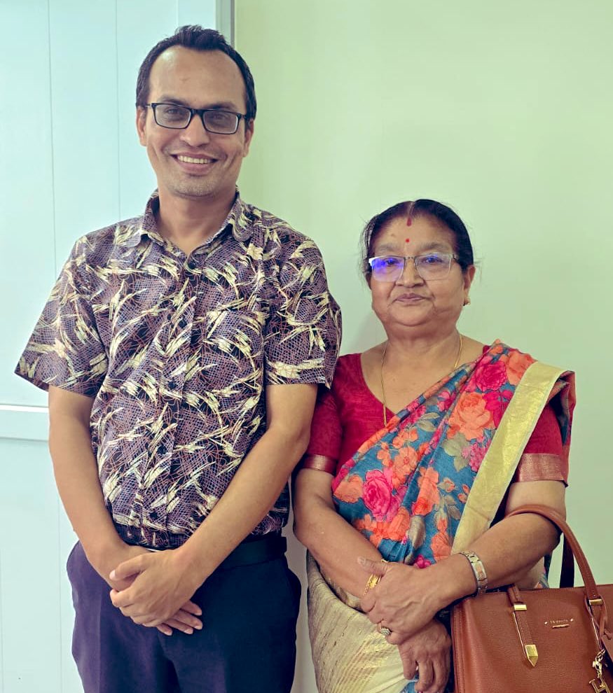 आज यस्तो मौका जुर्यो 😂