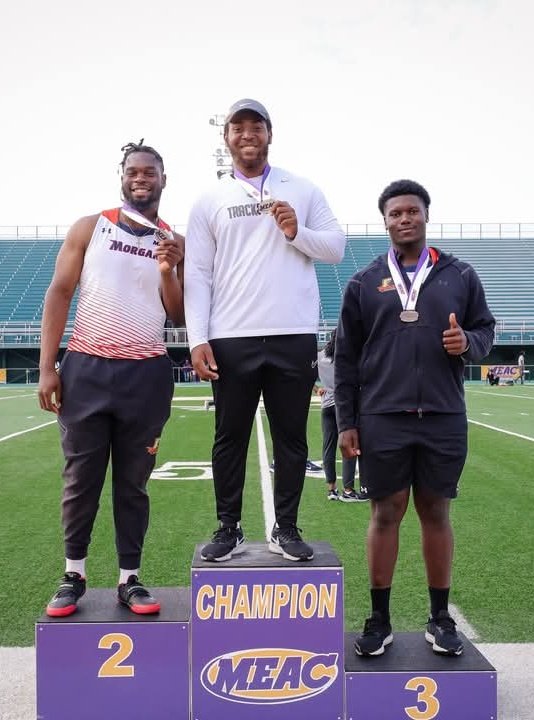 UMESHawkTFXC's tweet image. HAWKS AT THE MEAC CHAMPIONSHIPS
UMES Medalists:
Delano Lawrence | 🥇 | Discus | 52.61m
Yourie Lawrence-Clark | 🥈 | 110H | 13.76 (PR)
Fidelis Osunkwo | 🥈 | 800m | 1:53.38
Tyrese Golston, Andie Kollie, Caleb Goslee, Kennis Welch | 🥈 | 4 x 100m Relay | 40.20