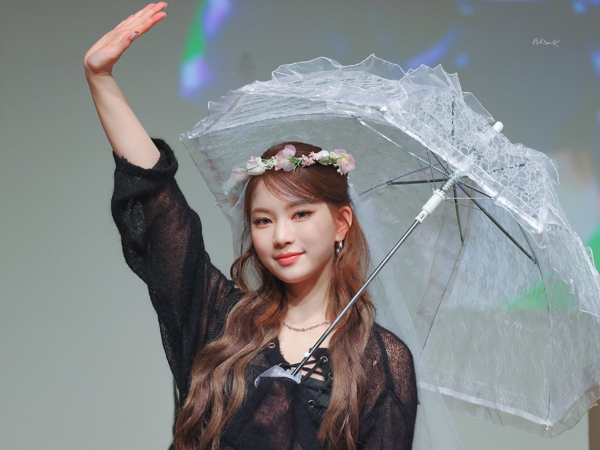 Wh1speR0123's tweet photo. 250518  #이사진최고 #아이사 #ISA #스테이씨 #STAYC https://t.co/WMLwkewqyi