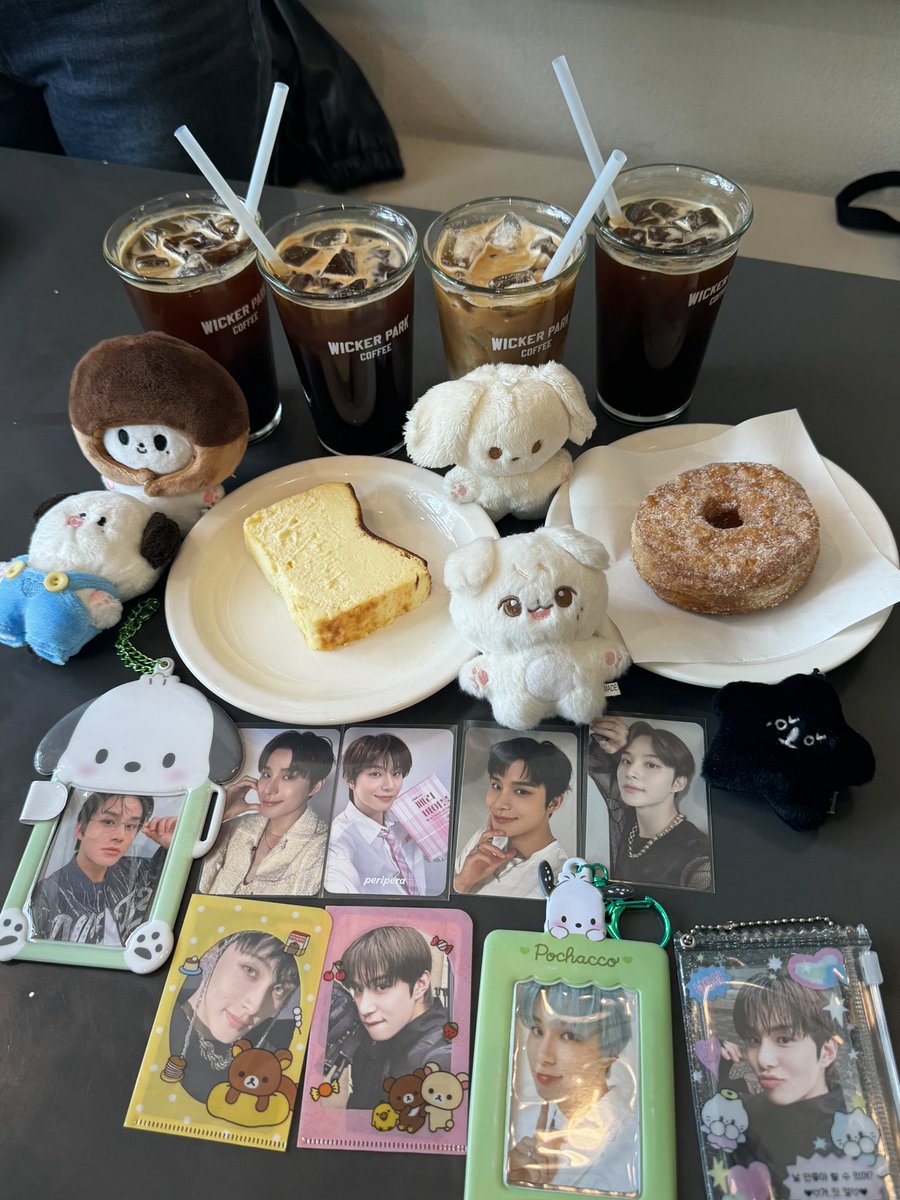 sugaringming's tweet photo. 우하하 오늘 정우가 다녀온 곳을 
마리떼 입고 다녀왔어요🥰

📍워커파크 잠실점
📍호석촌 https://t.co/d7I84W3u4h