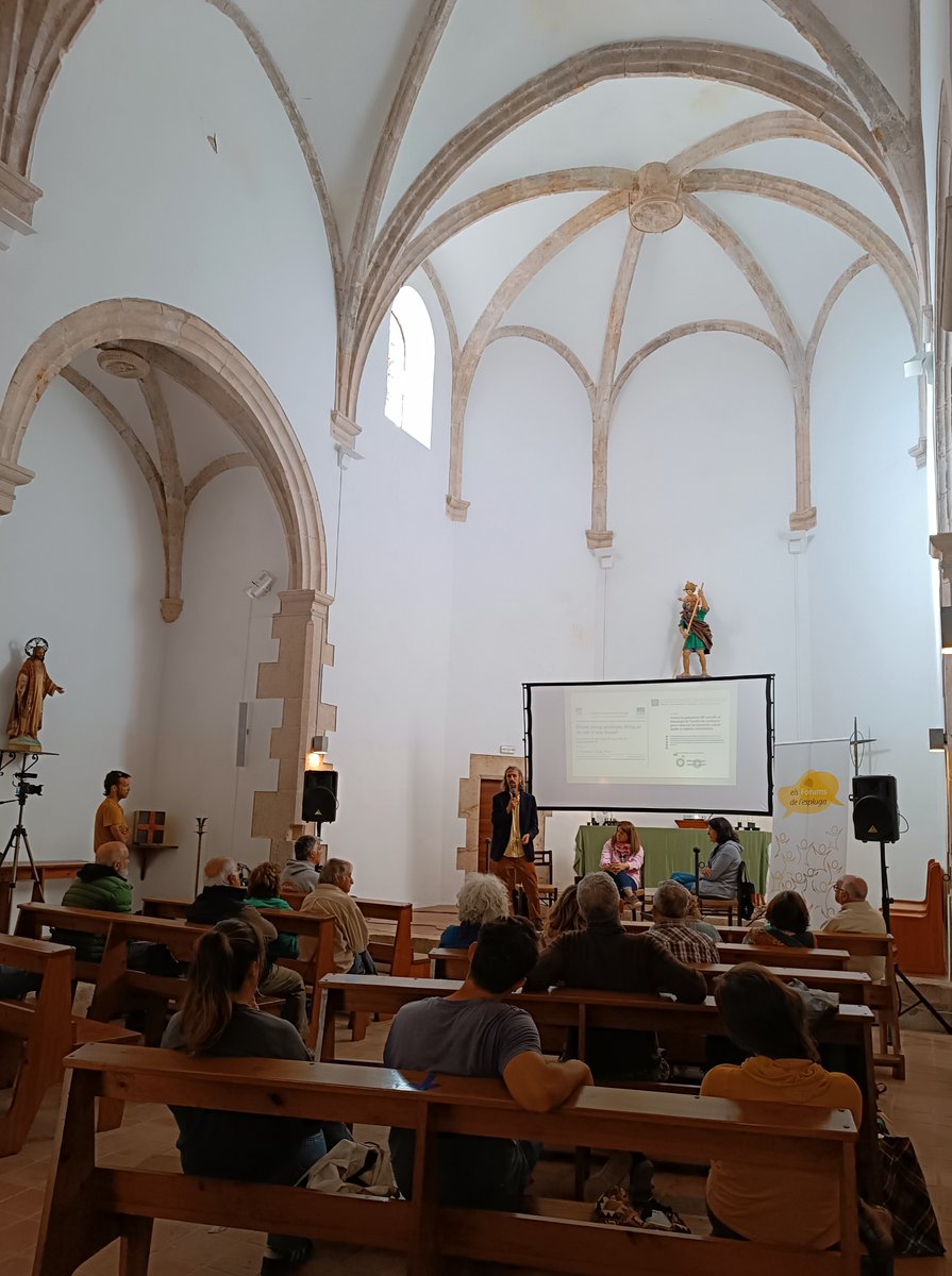 EsplugaForums's tweet image. 📸 Algunes imatges de la sessió d'ahir amb Juan Bordera @borderajuan i Laia Haurie, moderada per Laura Martínez.

Gràcies per vindre a Begues i compartir tota la vostra experiència i coneixements amb nosaltres ✊

Gràcies a tots els que vau ser presents!

#Begues #BaixLlobregat