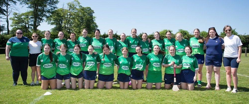 deisecamogie's tweet photo. Division 3 Adult League Final Ferrybank V An Rinn . As the heat sweltered in Kill at the local GAA grounds. Playing under the hot sun.Well done to #anrinncamogie and hard luck to #ferrybankcamogie . Thank you to #KillGaa for hosting Larry the ref and John O Neill for the photos . https://t.co/d0GAaLkVZx